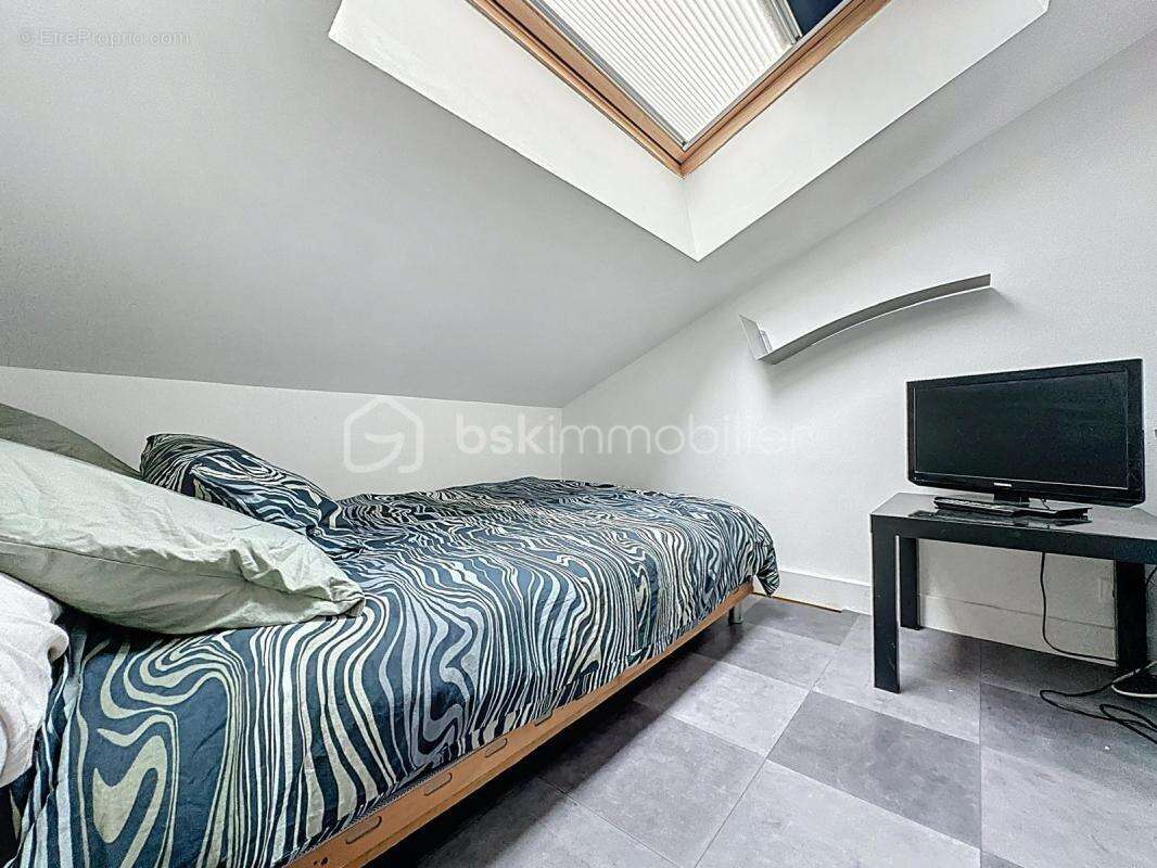 Maison à COURCOURONNES