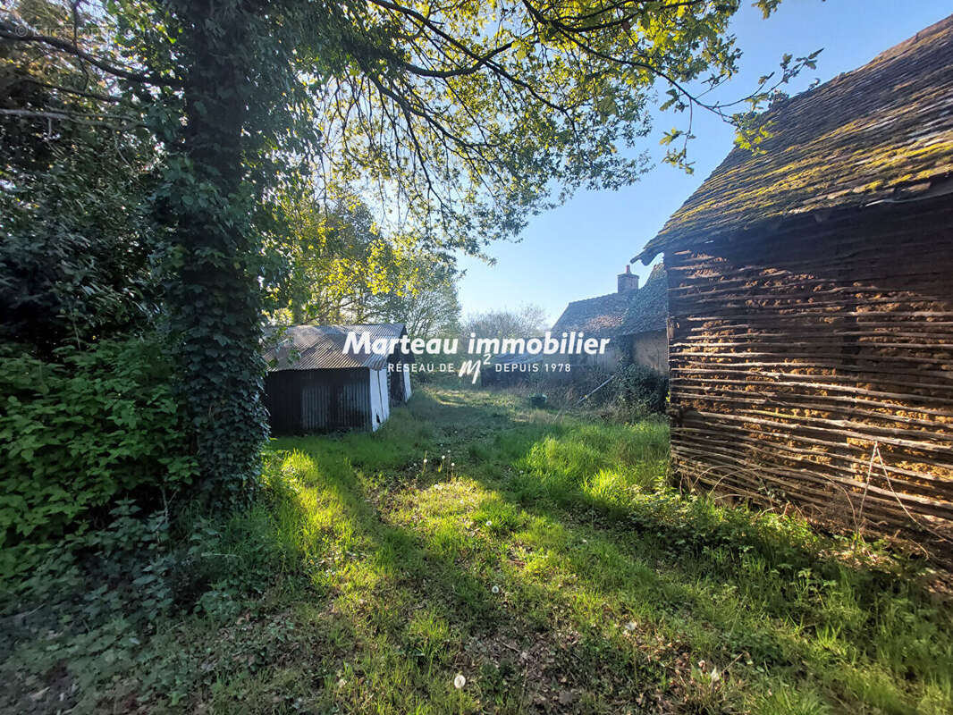 Maison à YVRE-L'EVEQUE