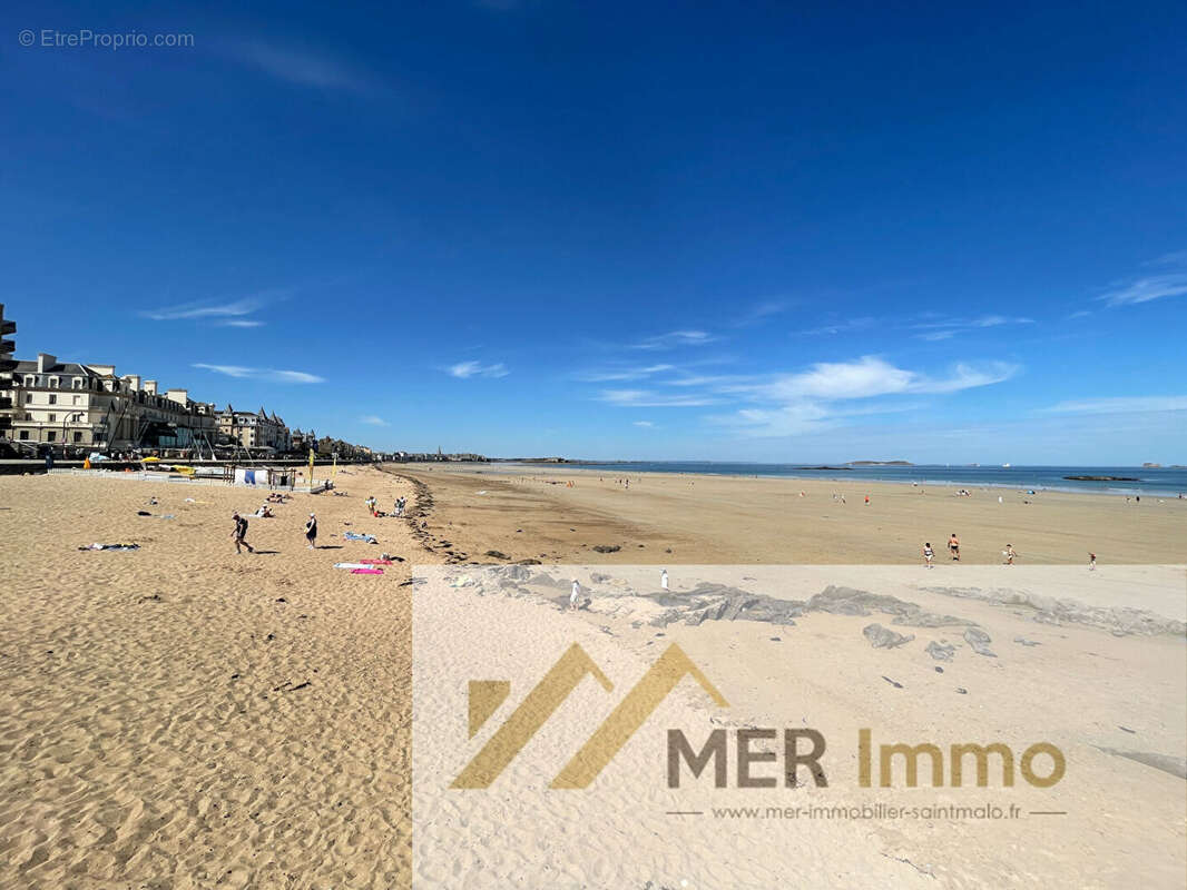 SAINT-MALO COURTOISVILLE. MER IMMOBILIER vous propose cet appartement de type 2 offrant une vue mer exceptionnelle - photo 3