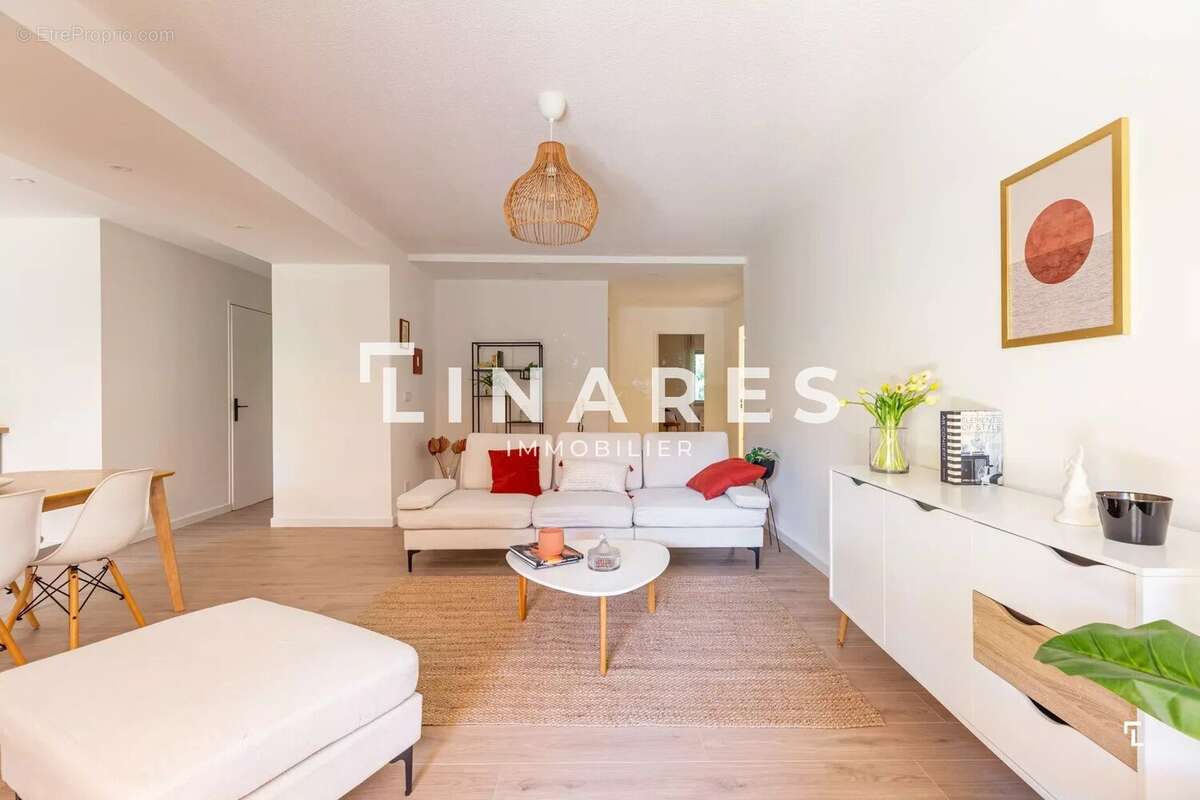 LE CLOS BRUNET - Appartement T3 de 78m2 - Terrasse - Jardin - Parking/Garage - Cave - 13100 - photo 7