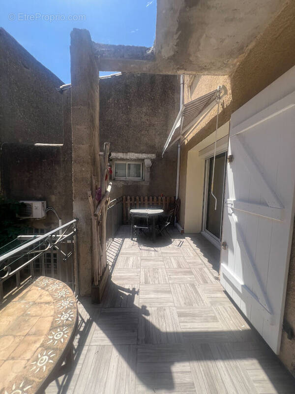 Appartement à LESPIGNAN