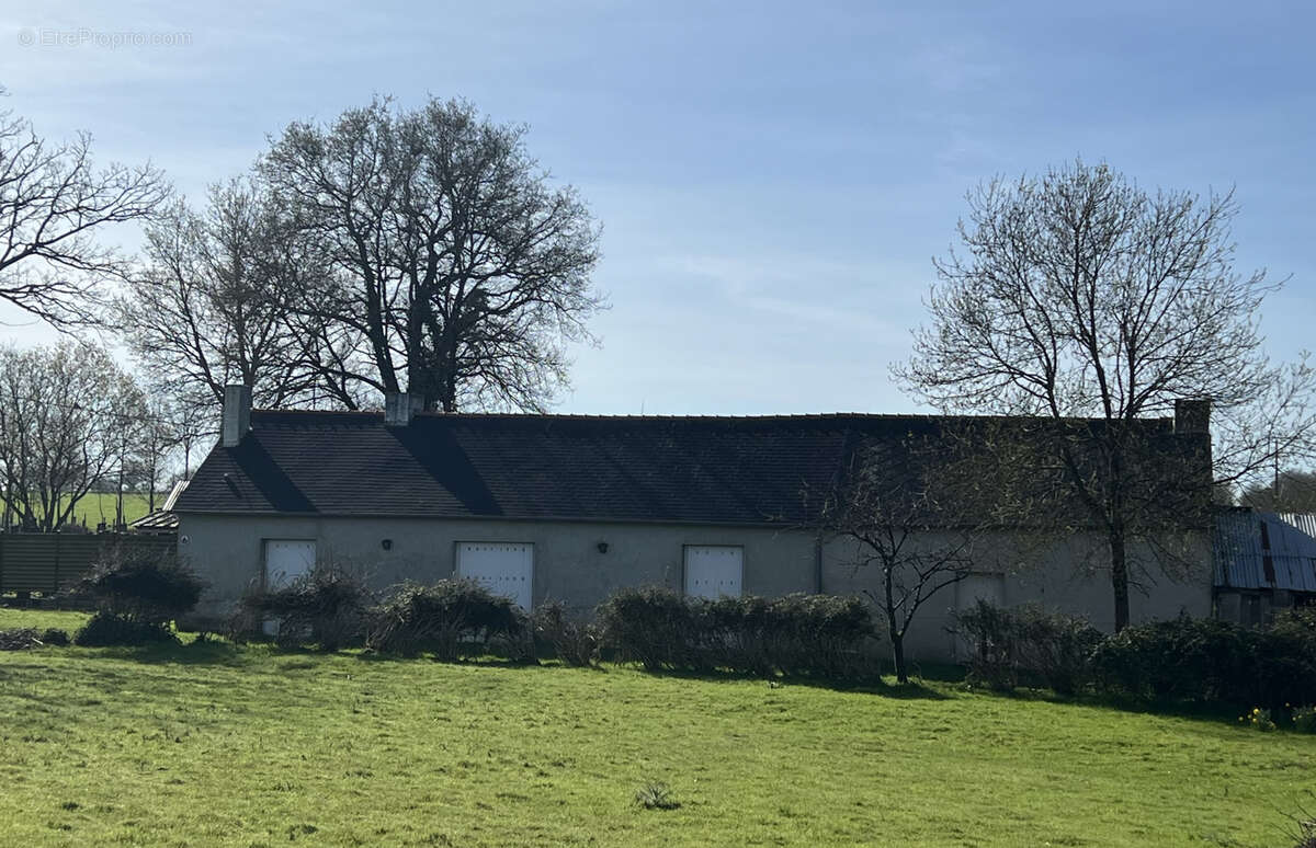 Maison à MOUAIS