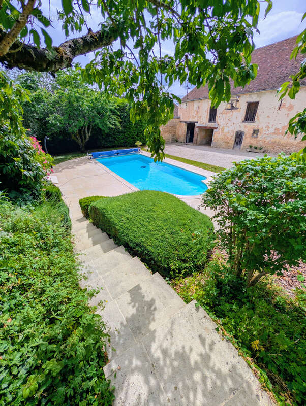 Maison à VENDEUVRE-SUR-BARSE