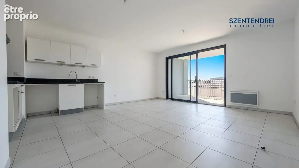 Szentendrei immobilier - Marsillargues - Appartement T3 - Balcon 