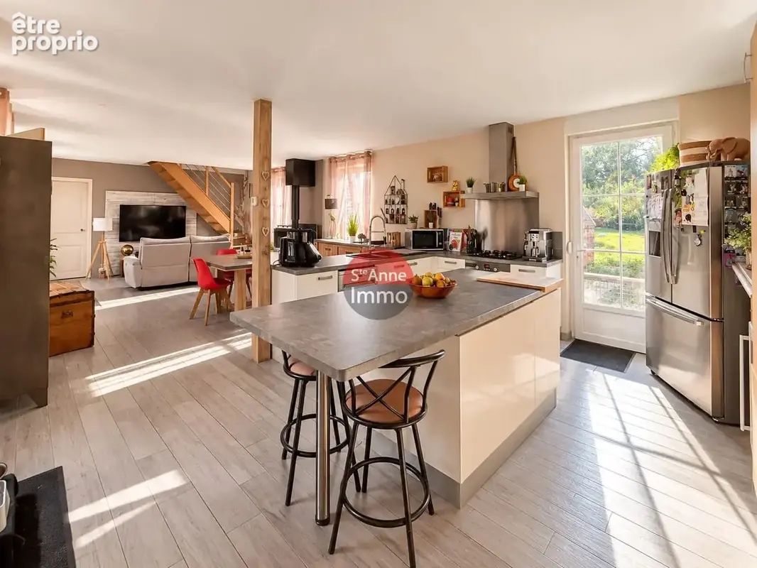 Champien - 120m2 - corps de ferme - 3 chambres - autonomie de plain pied - dependances - garage - cour - jardi - photo 3