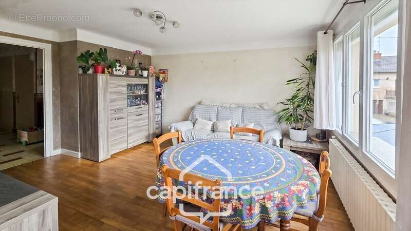 Maison à SAINT-MARCEL