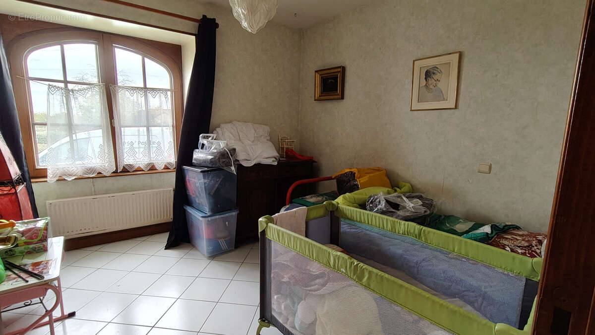 Maison à LONGECOURT-LES-CULETRE