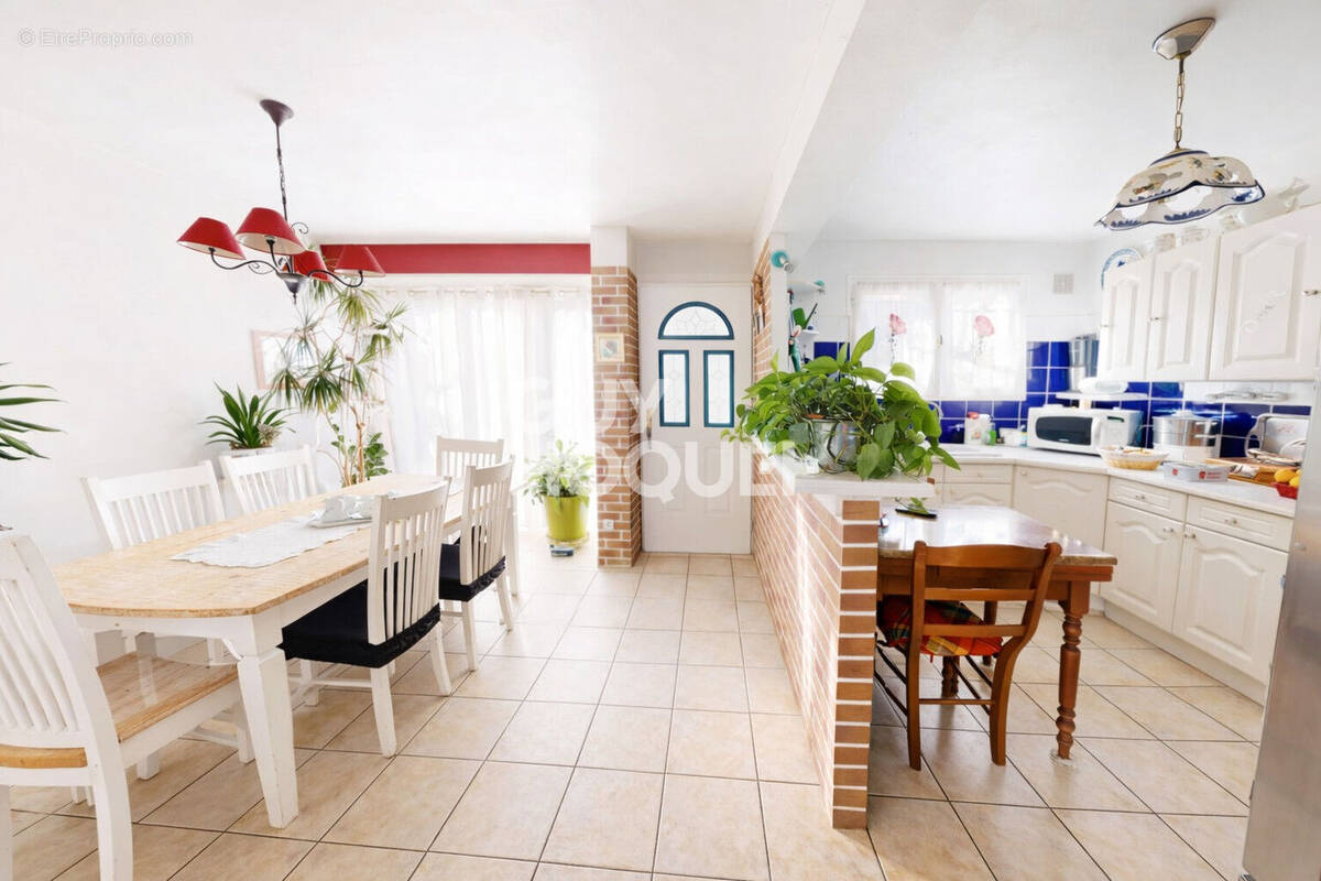 Maison à CANET-EN-ROUSSILLON