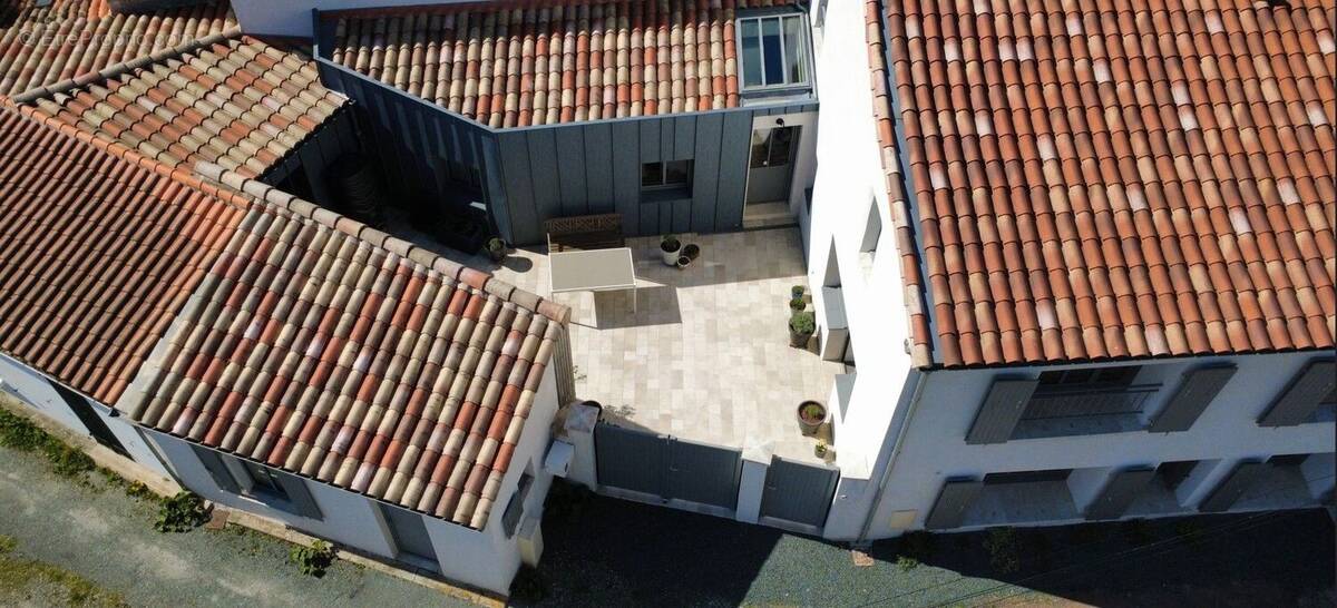 Maison à LA ROCHELLE