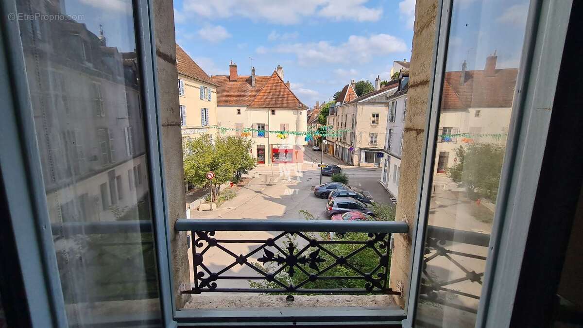 141 m² à Gray  - photo 114