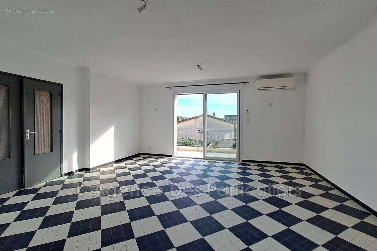 Appartement à DRAGUIGNAN