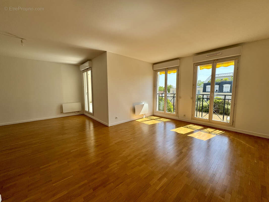 Appartement à LE PERREUX-SUR-MARNE