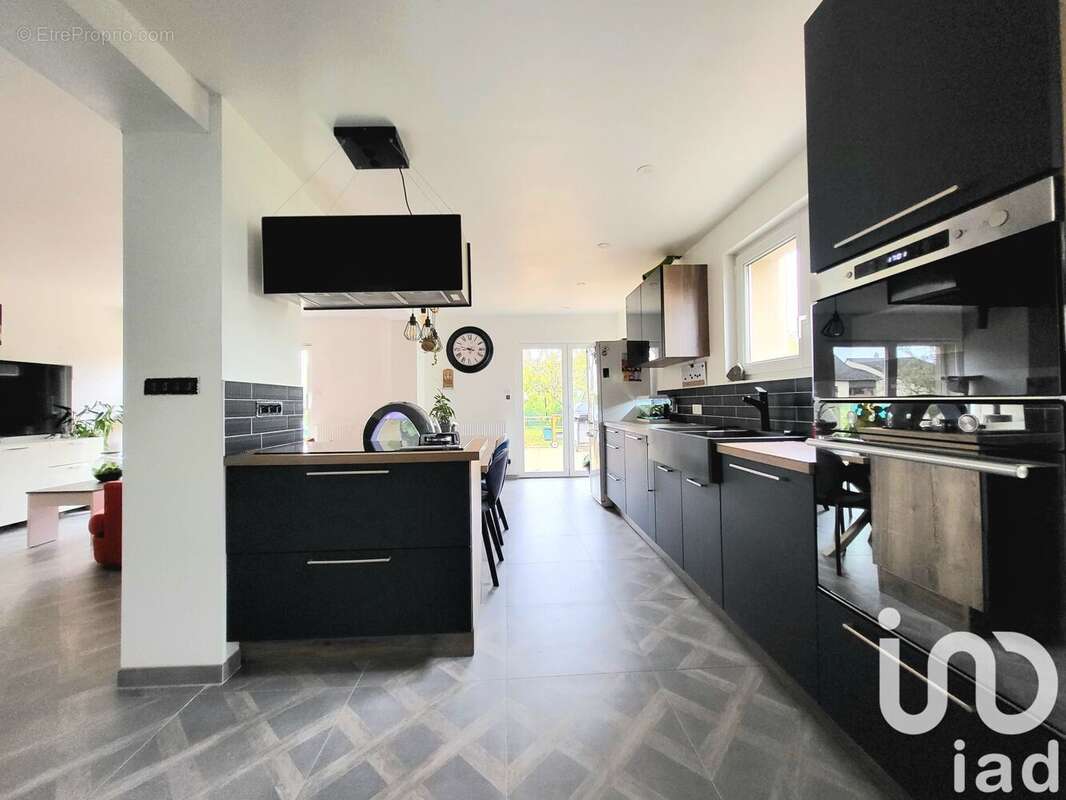 Photo 4 - Maison à FLOING