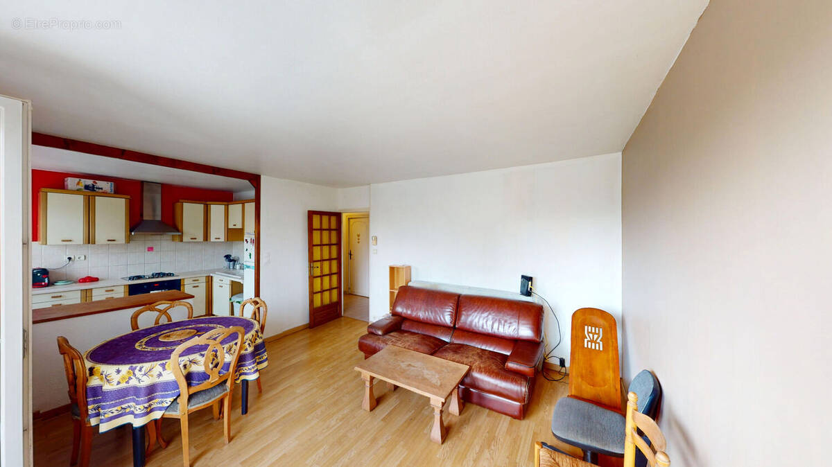 Appartement à MEYLAN