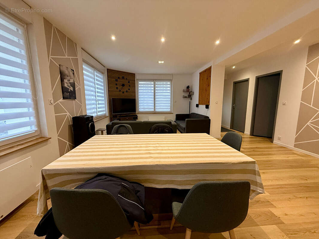 Appartement à ANOULD