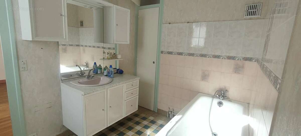 Maison en pierre sur sous-sol - photo 6