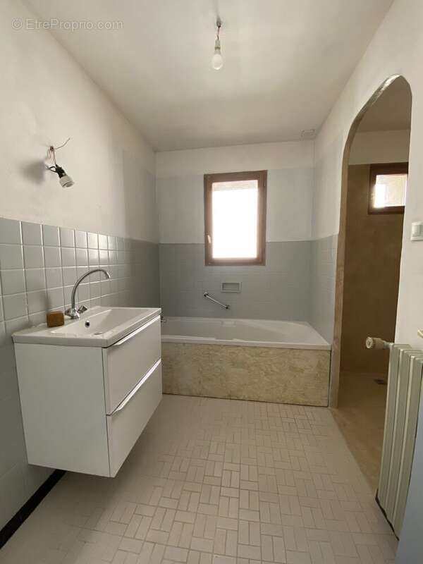 Maison à LUC-EN-DIOIS