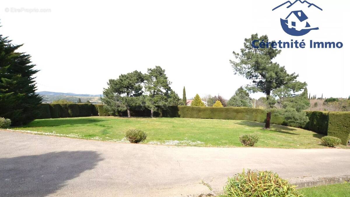 Terrain à CERET