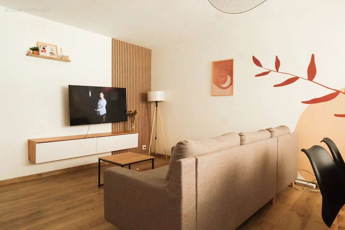 Appartement à VALBONNE