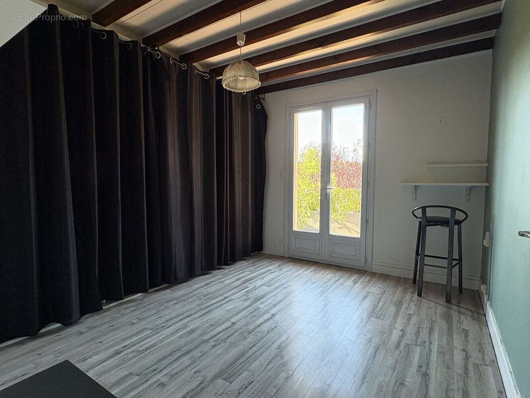 Maison à SAINT-BRICE