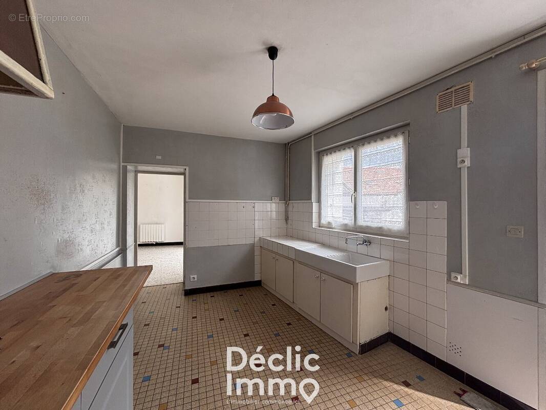 Maison à CHAMPNIERS