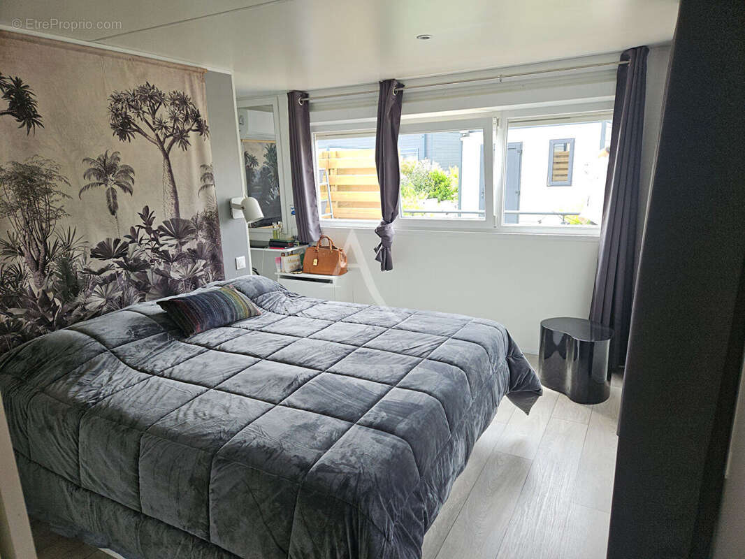 Maison à SAINTE-FOY