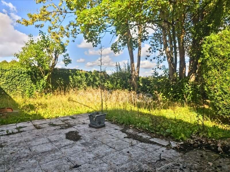 Maison à MOULINS-LA-MARCHE