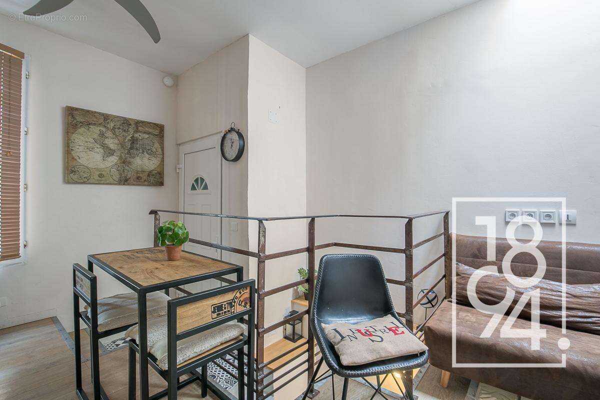 Appartement T2 Duplex à vendre Marseille 7e (13007) I 25 m2 l Corniche Kennedy - photo 4