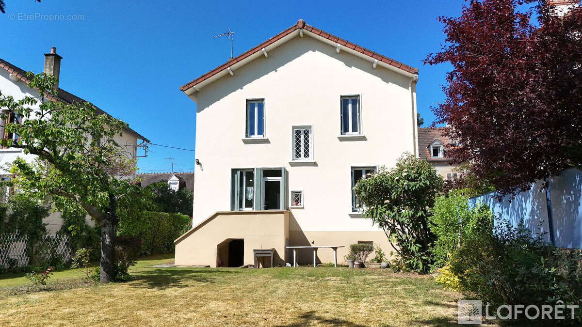 Maison à MOULINS