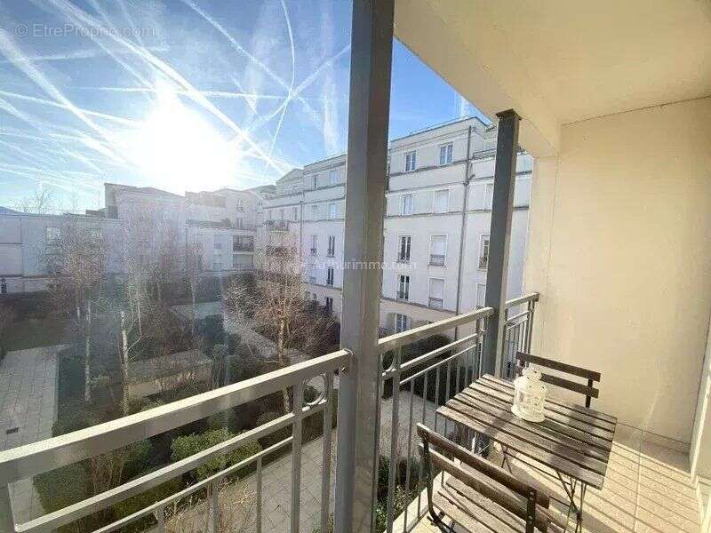 Appartement à SERRIS