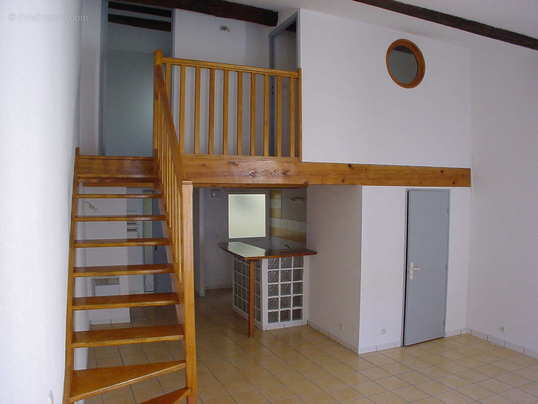 Appartement à LUNEL