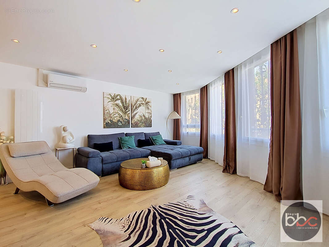 Appartement à BOURGOIN-JALLIEU