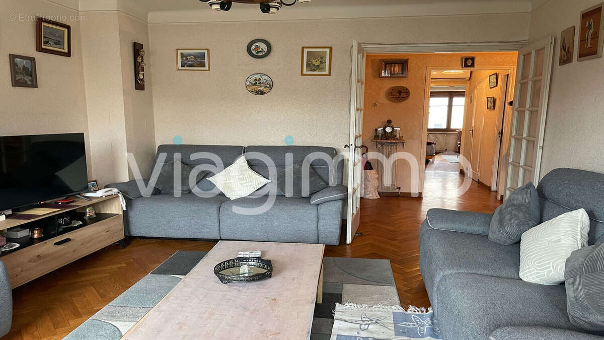 Appartement à MARSEILLE-10E