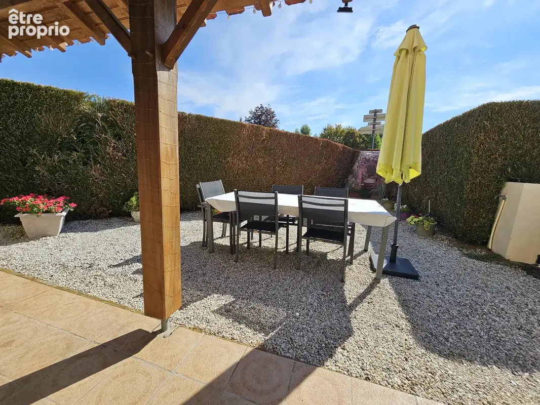 Une maison facile à vivre, avec un beau potentiel d'agrandissement - photo 2