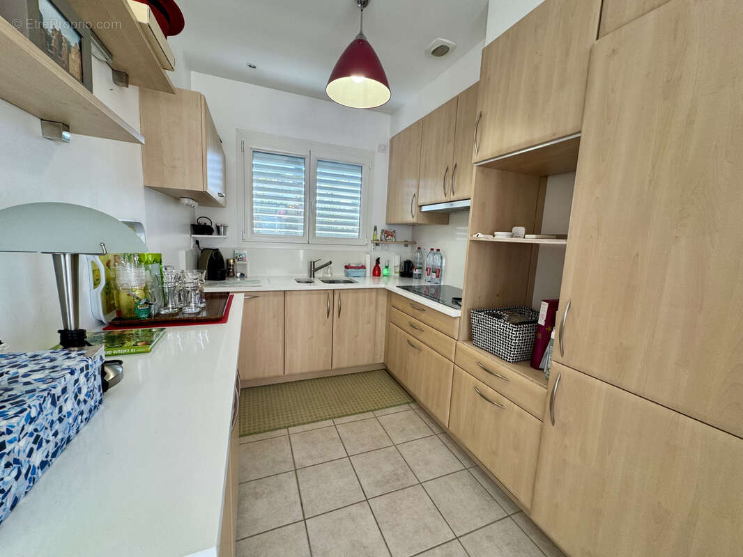 Maison à ROQUEBRUNE-SUR-ARGENS