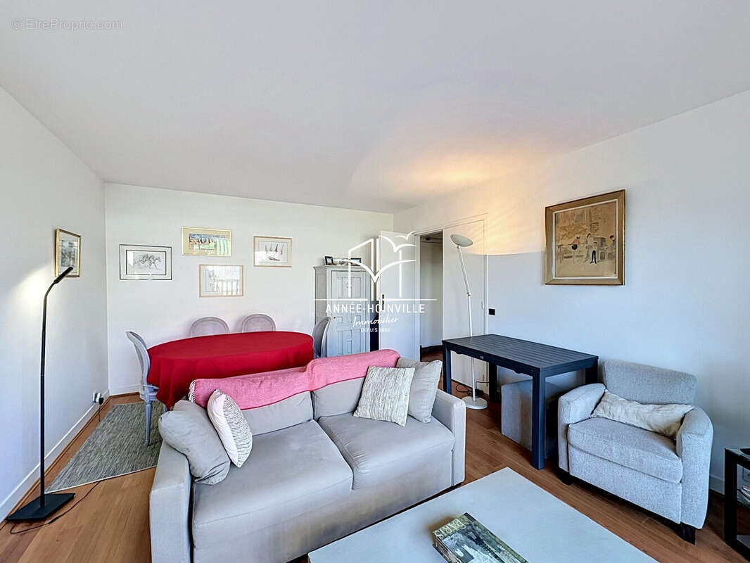 Appartement 45 m² à Benerville-Sur-Mer  - photo 2