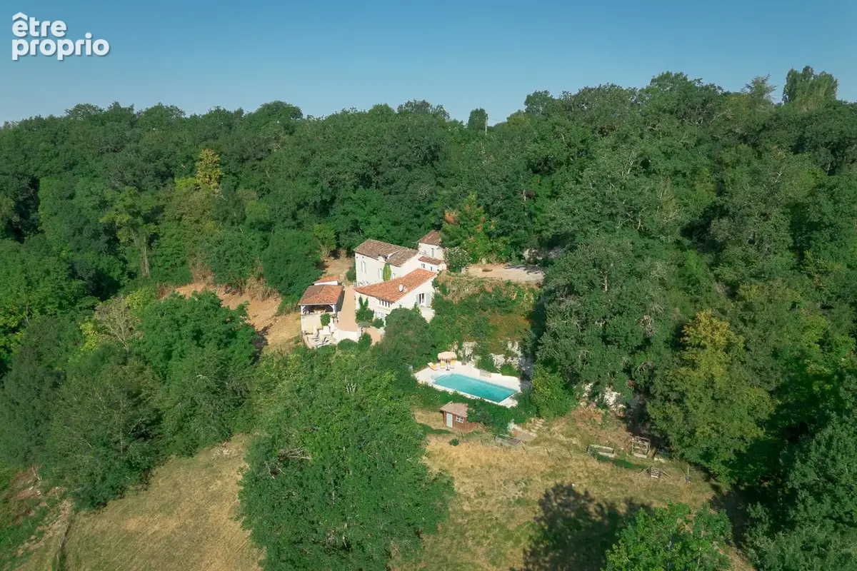 Propriété de campagne avec piscine, annexe et vue panoramique - photo 2