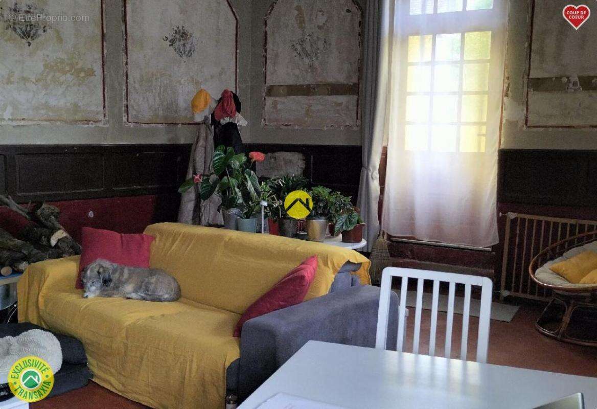 Maison à CHENERAILLES