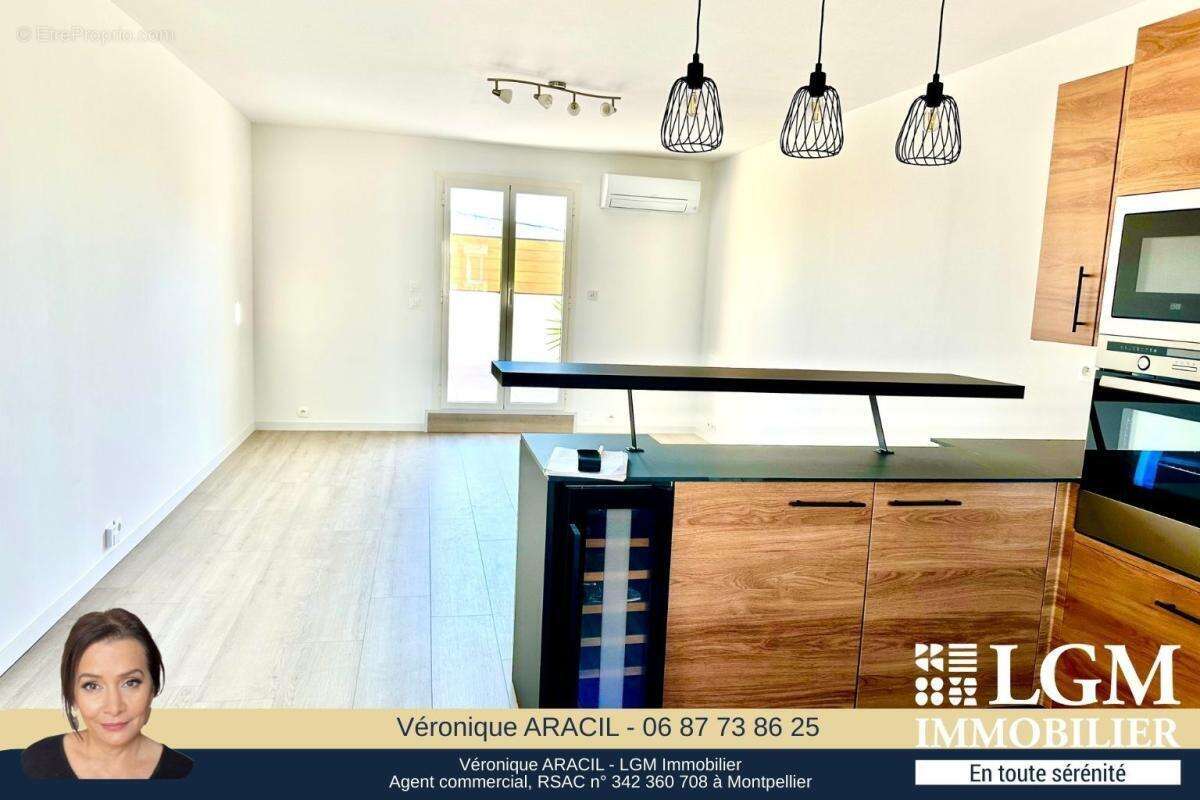 Appartement à MAUGUIO
