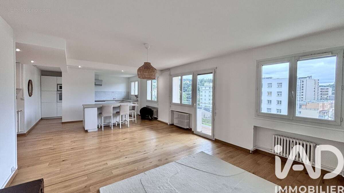 Photo 7 - Appartement à SAINT-ETIENNE
