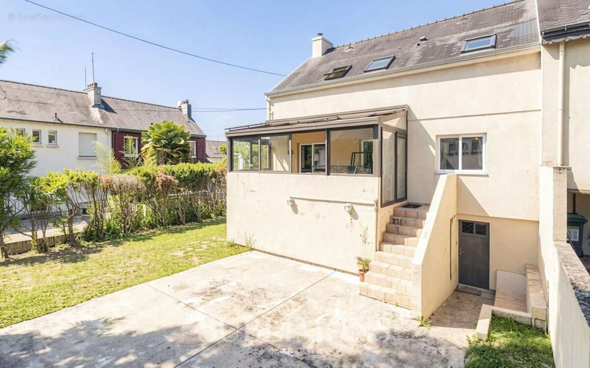 Maison à LANESTER