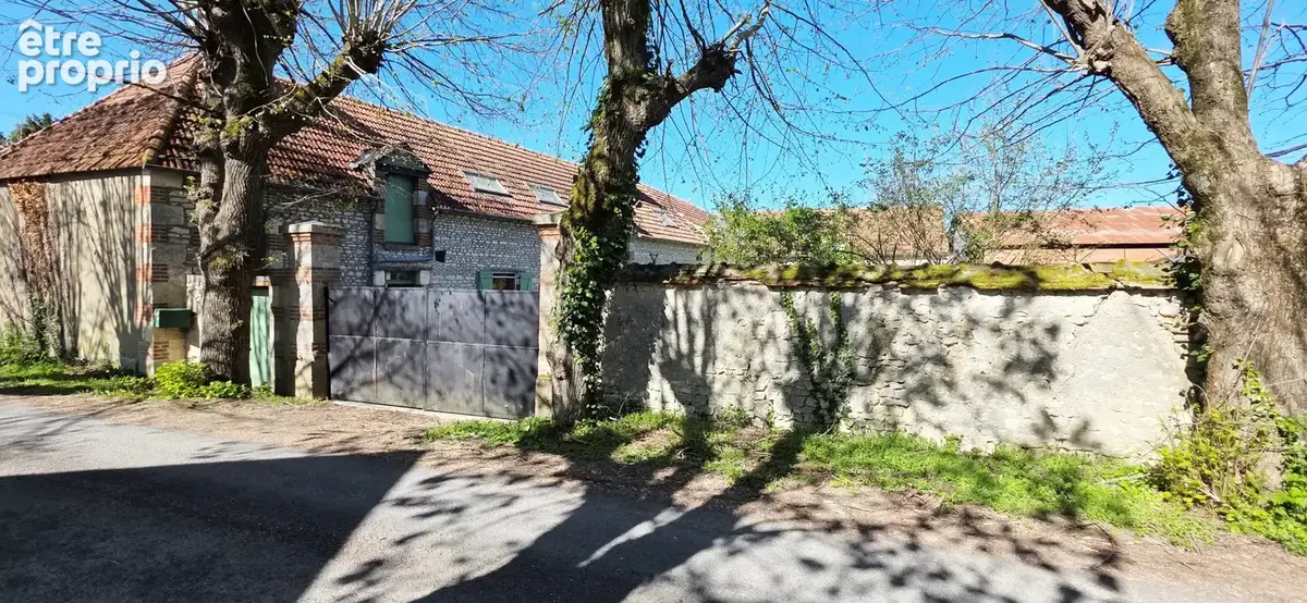 A VENDRE Maison en pierres de 93 m2 habitables sur la commune de LORCY 45490 - photo 5