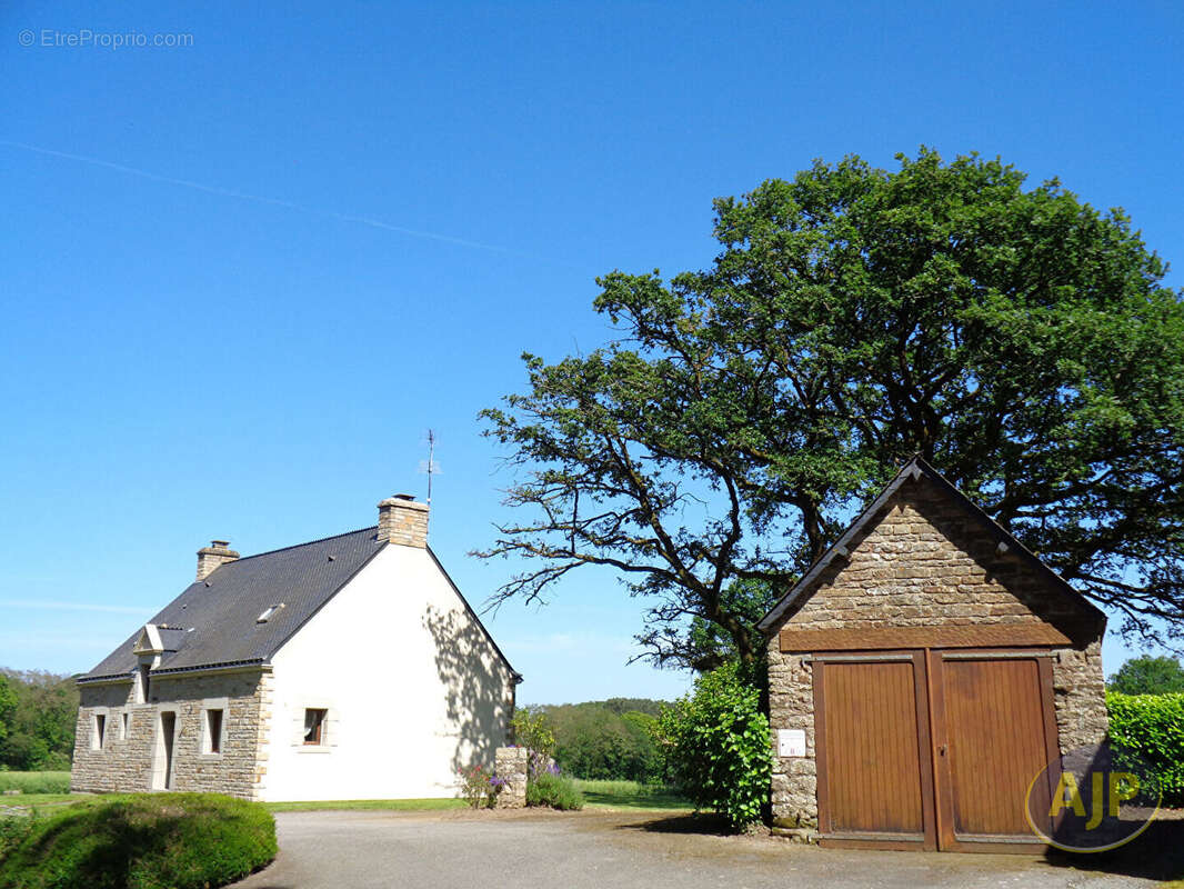 Maison à PLUMELEC