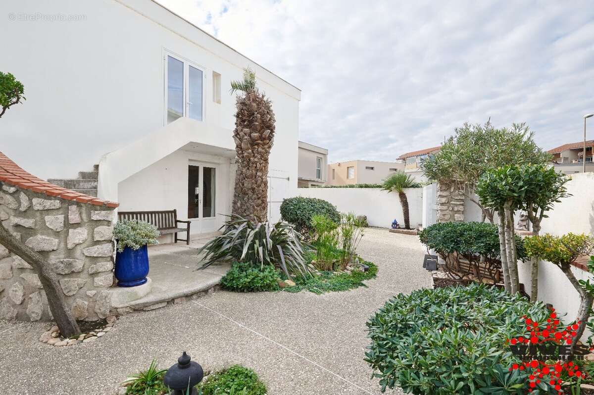 Maison à VALRAS-PLAGE