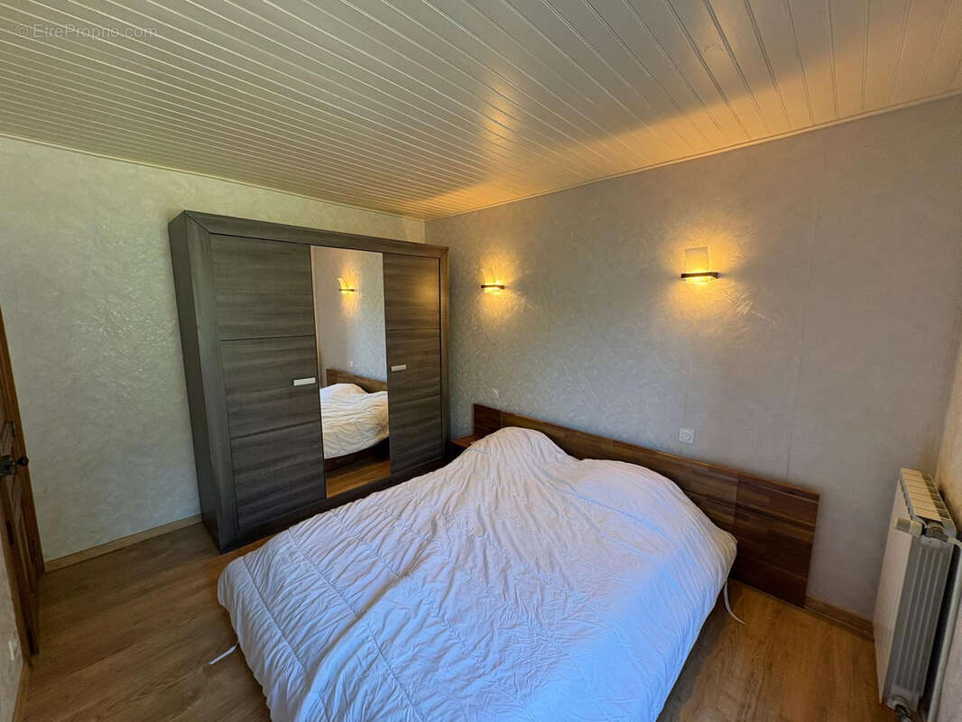 Maison à SAINT-AMANS-VALTORET