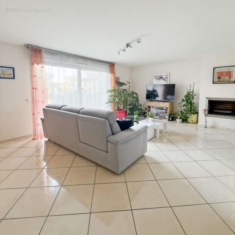 Maison à VITRY-SUR-SEINE