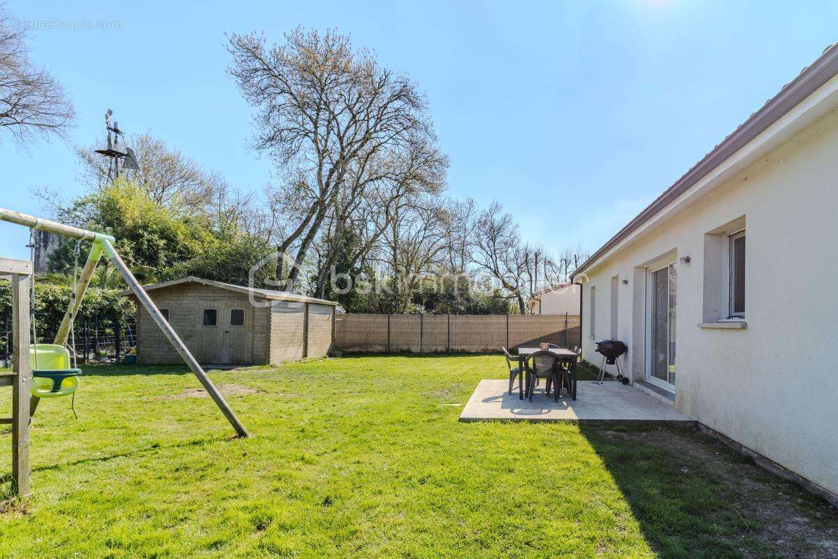 Maison à SAINT-ANDRE-DE-CUBZAC