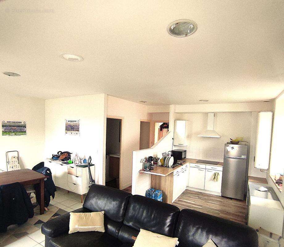 Appartement à MOREAC