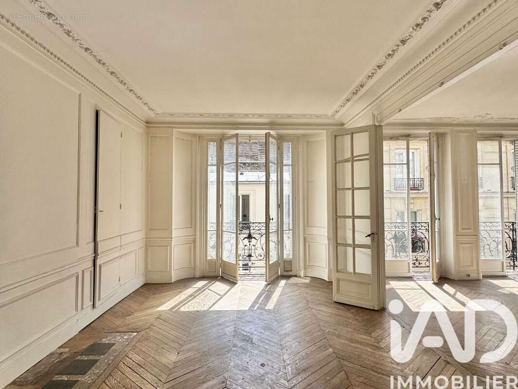 Photo 4 - Appartement à PARIS-17E