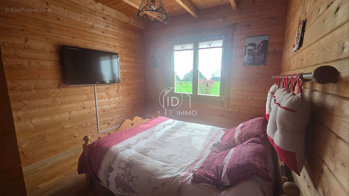 Maison à MOULIN-NEUF